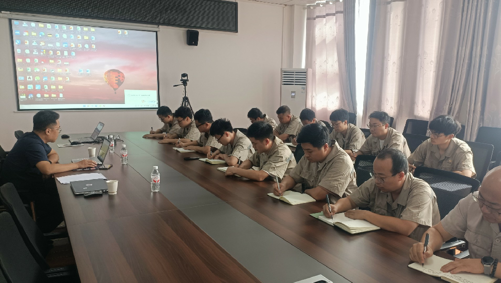 強化安全監管   筑牢安全防線